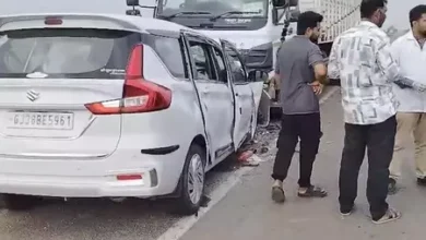 गुजरात: जूनागढ़ में खड़े ट्रक से टकराई कार, एक ही परिवार के चार लोगों की मौत; चार घायल