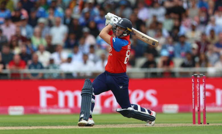 Bethell: 'Nothing sweeter as a batter than walking off not out with a win'