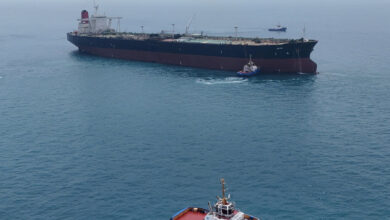 Oil Prices Jump After Renewed Strikes in Gulf Put Shipping Recovery at Risk